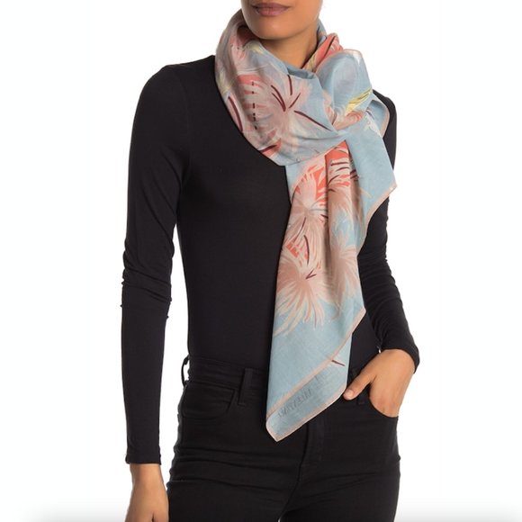 Valentino Accessories - Valentino Silk/Cotton Shawl